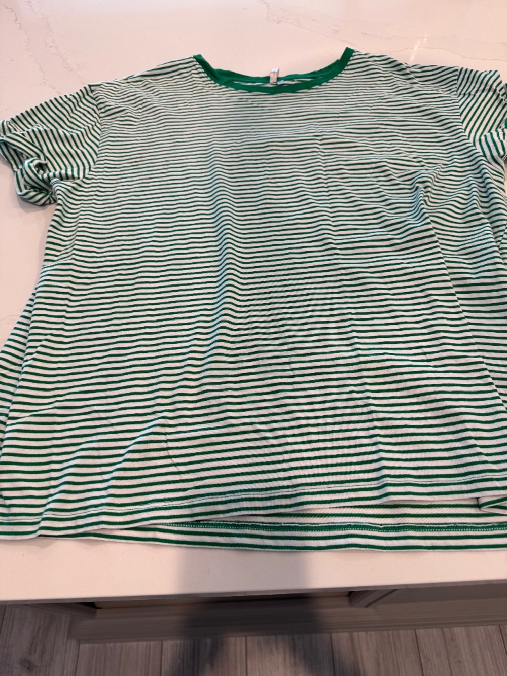 Banana Republic XL top (never worn)
